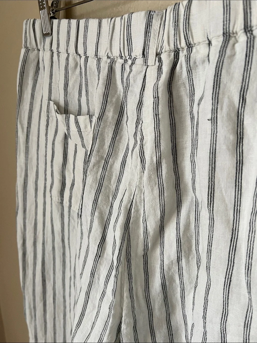 NWT quince white black stripe linen cropped pull on pant Large